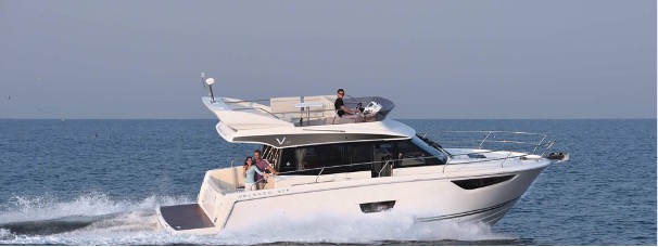 Foto des Jeanneau Velasco 37F Motorbootes