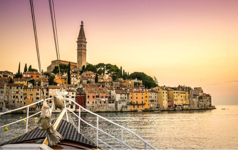 Segeln vor Rovinj, Kroatien