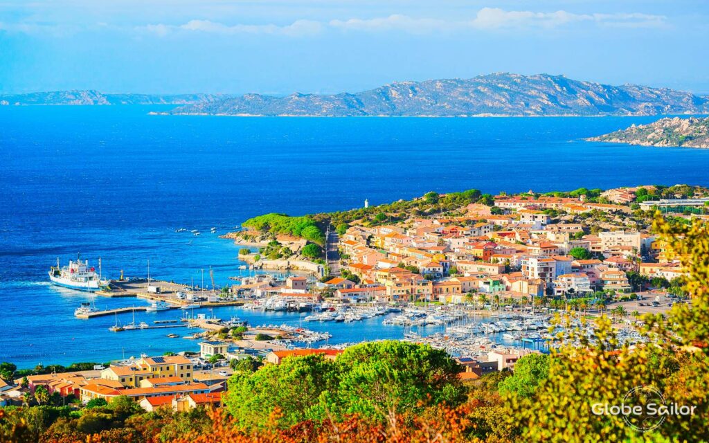 Foto von Sardinien - dem perfekten Ausgangspunkt für das Mitsegeln in Italien