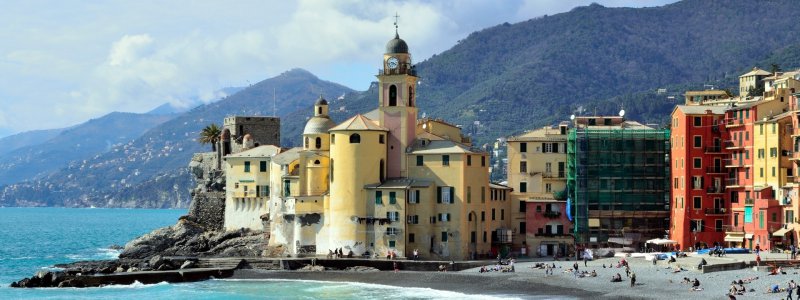 Genua - pulsierende Metropole und Ausgangshafen für das Segeln in der Toskana
