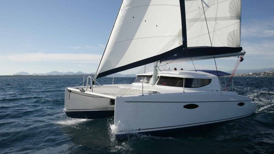Foto des Fountaine Pajot Belize 43 Katamarans unter Segeln