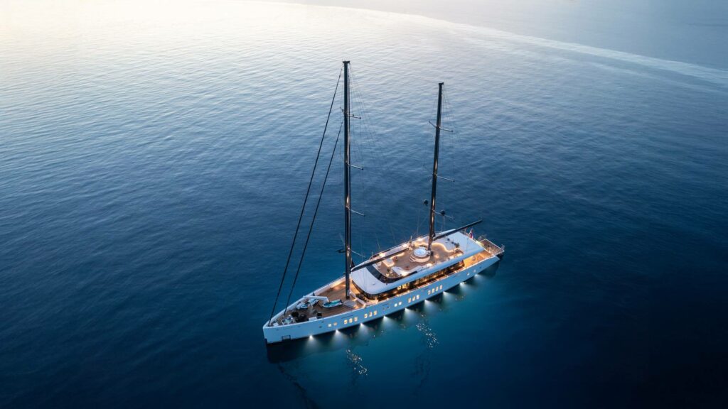 Spektakuläre Traum-Yacht für eine Segel-Hochzeitsreise